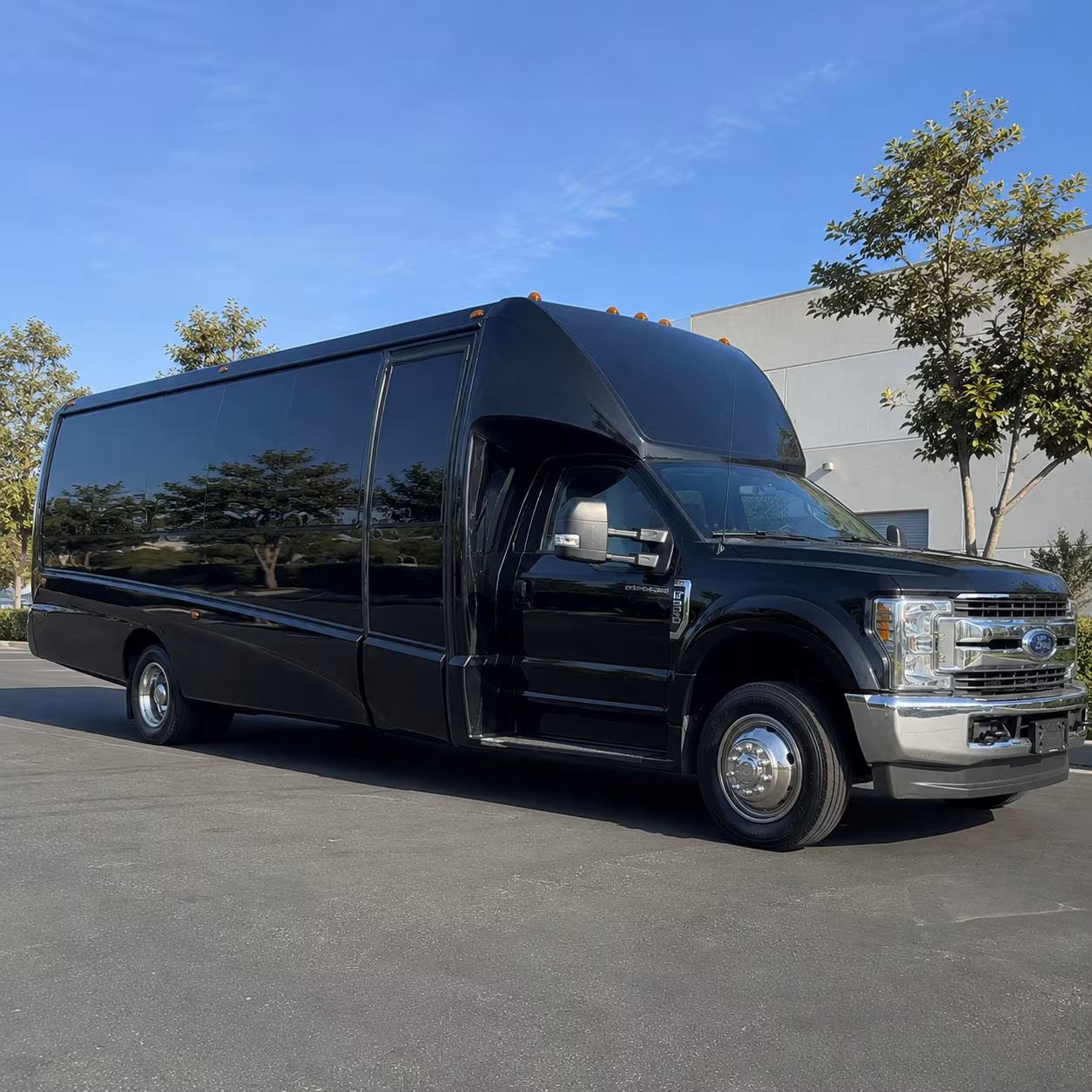 Providence Birthday, Sweet 16, & Quinceañera Party Bus Rentals
