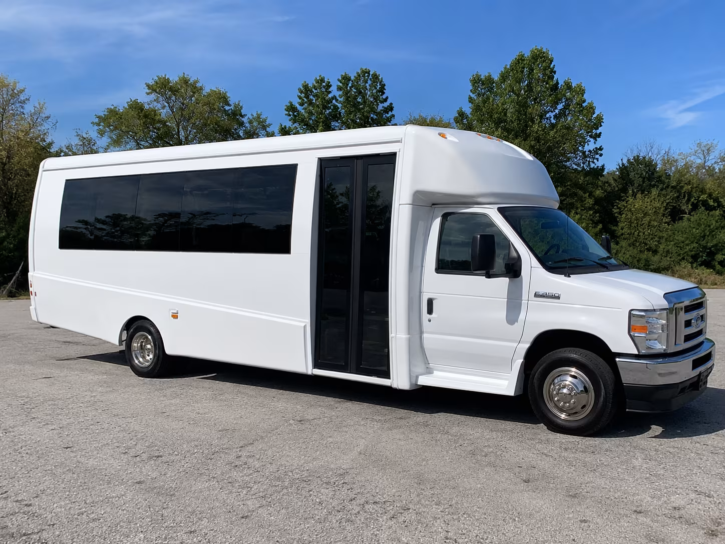 Worcester Birthday, Sweet 16, & Quinceañera Transportation onboard seating